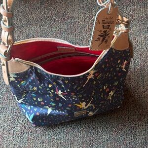 2015 1/2 MARATHON Disney Dooney TINKERBELL Shoulder Bag GREAT CONDITION